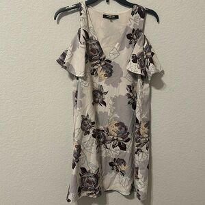Women’s dress XS